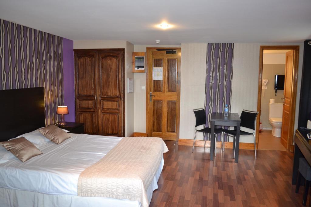Le Domaine Des Cigognes Hotel Ennevelin ห้อง รูปภาพ