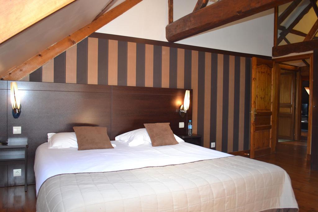 Le Domaine Des Cigognes Hotel Ennevelin ห้อง รูปภาพ